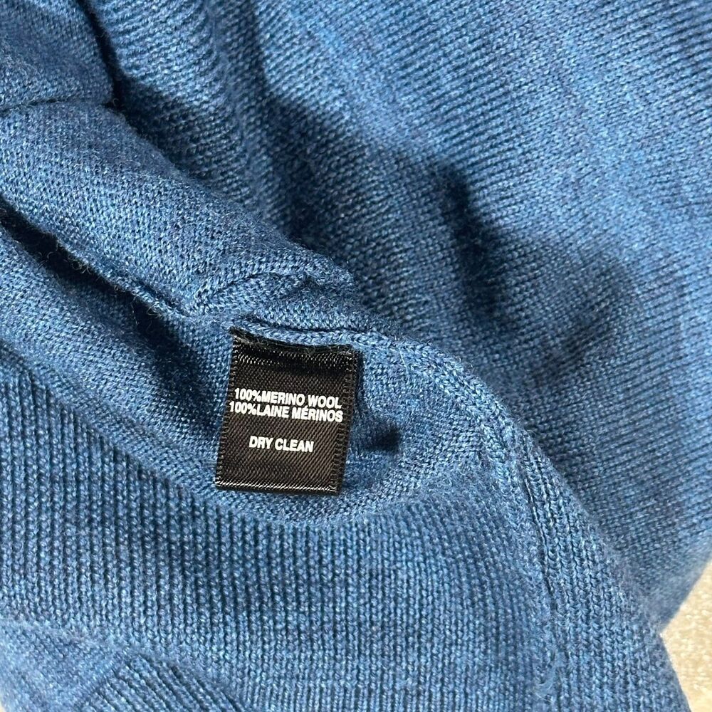 Saks Fifth Avenue Womens Large 100% Merino Wool Blue Full Zip Sweater Jacket - Picture 3 of 10